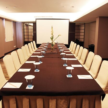 Java Paragon Hotel & Residences Surabaya Luaran gambar